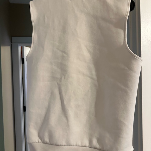 White Quilted Vest for Layering - Picture 2 of 3